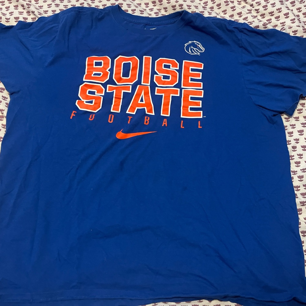 Boise State football tee